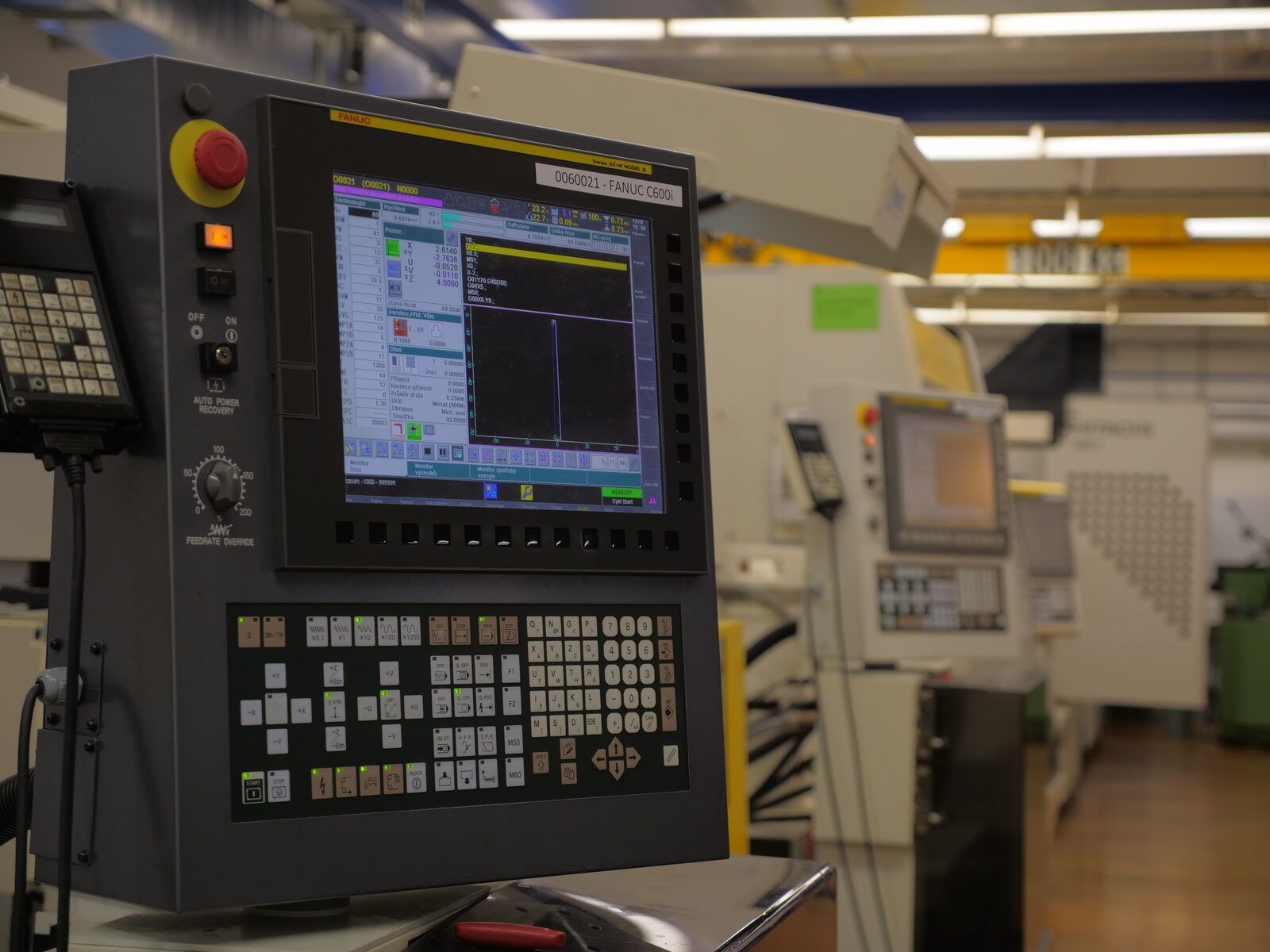 Řídicí panel CNC obráběcího centra